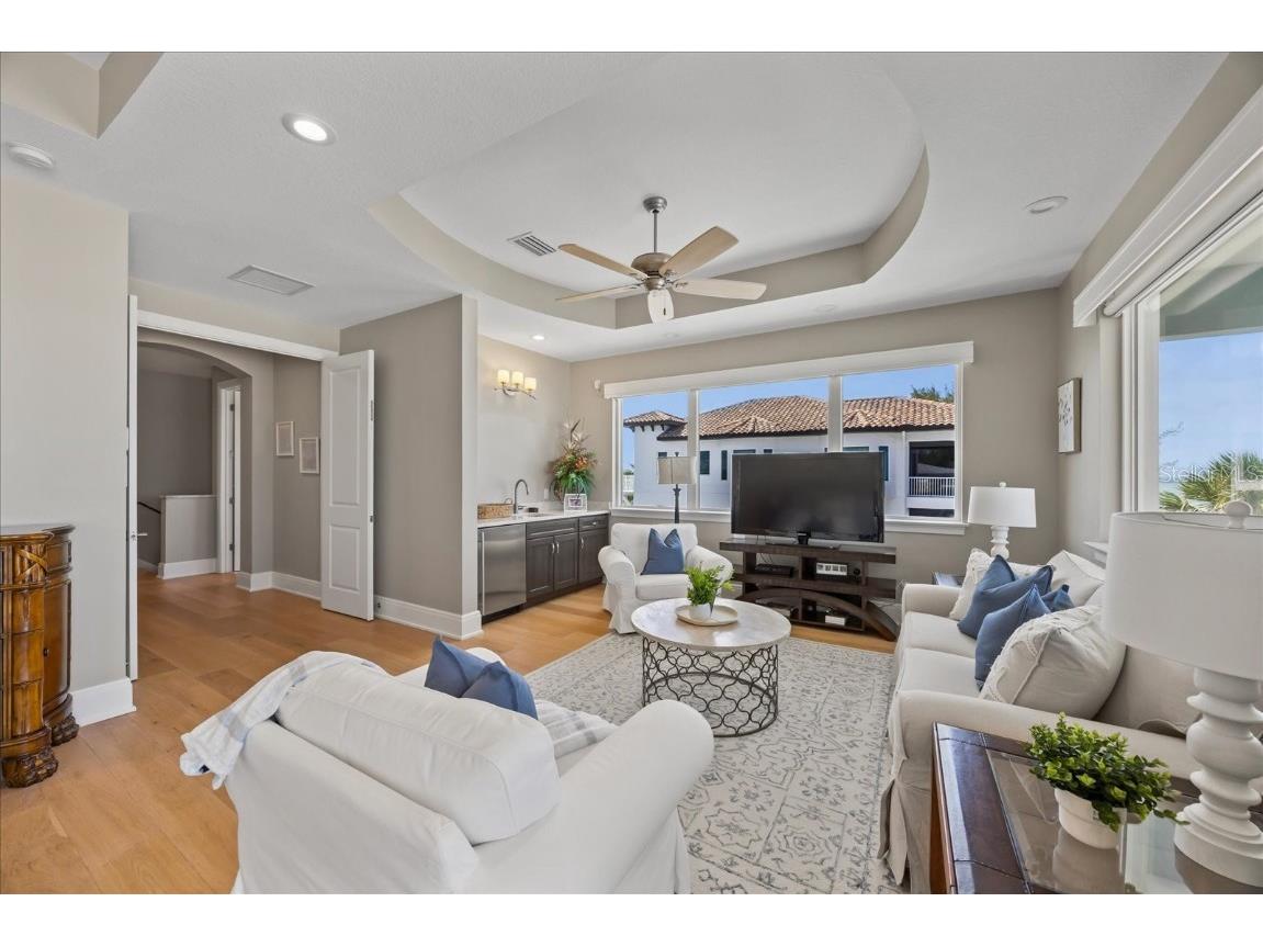 2 Gulf Boulevard Indian Rocks Beach FL 33785 - GULF OF MEXICO TB8389087 image47