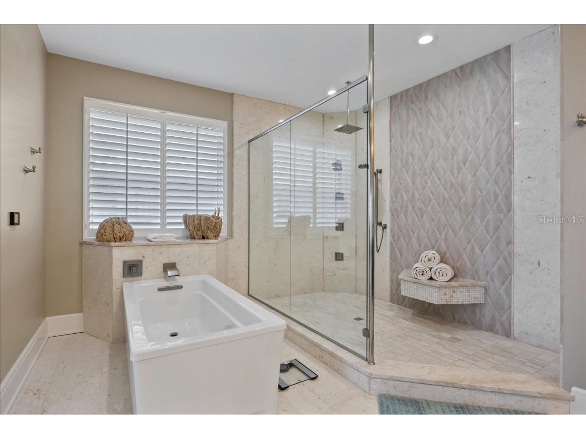 2 Gulf Boulevard Indian Rocks Beach FL 33785 - GULF OF MEXICO TB8389087 image60