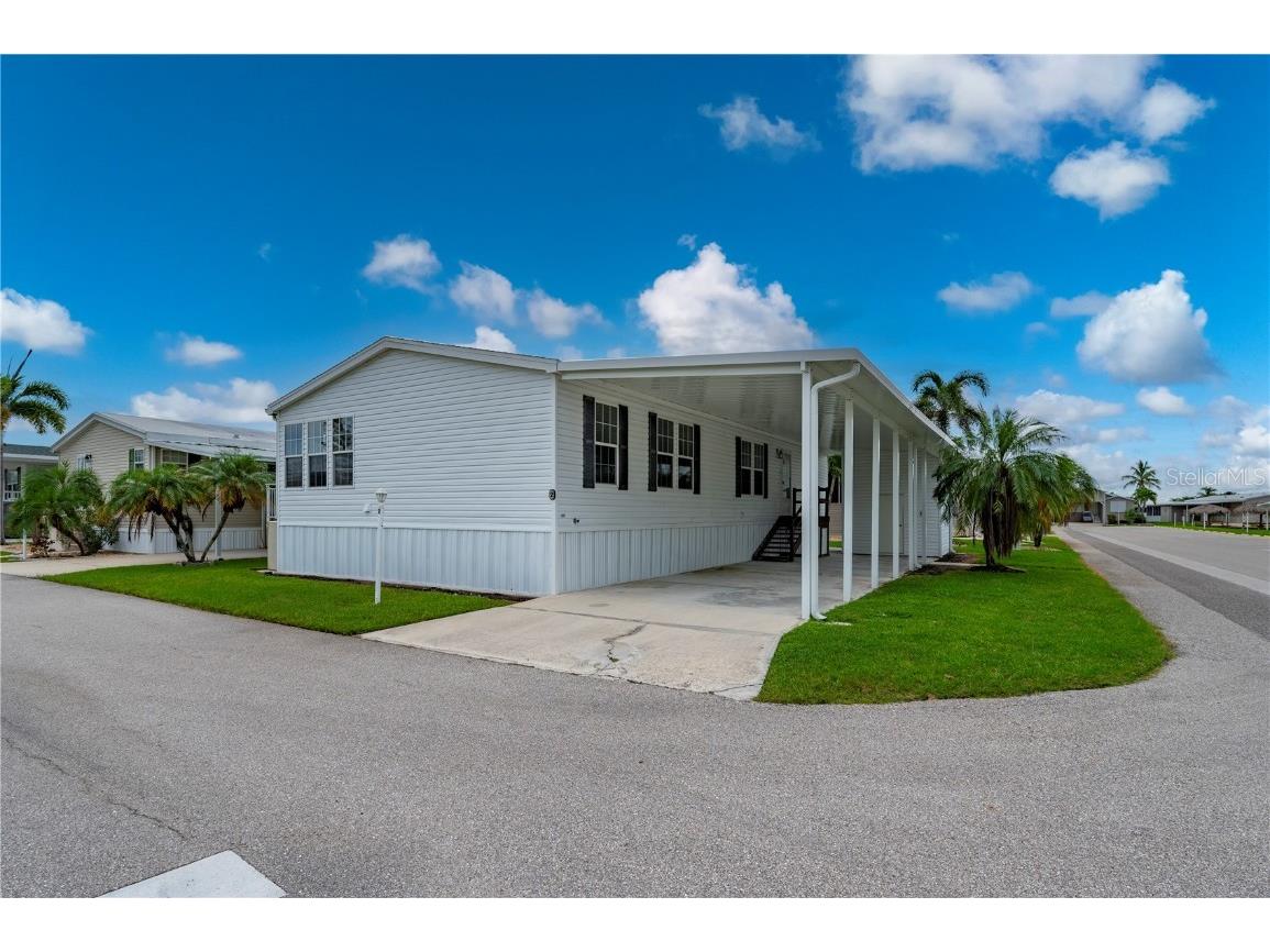 2 Holland Drive Punta Gorda FL 33950 C7514723 image1
