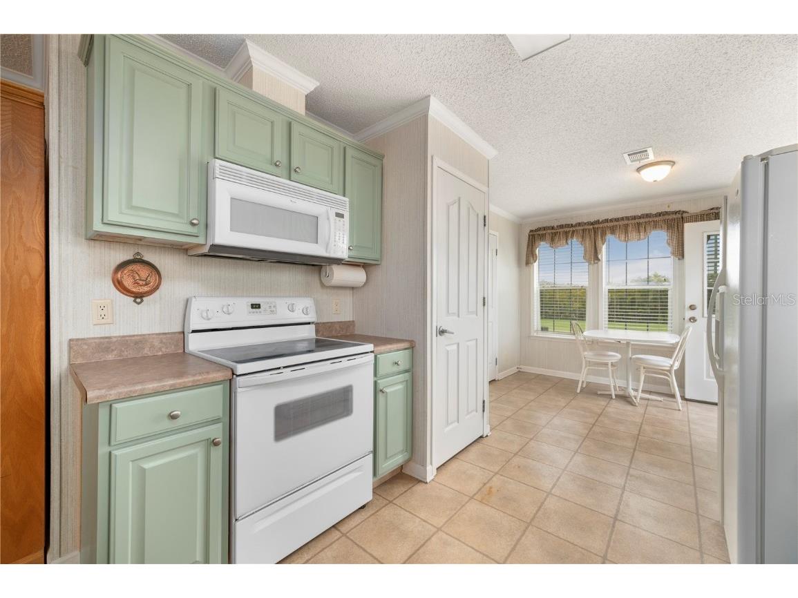 2 Holland Drive Punta Gorda FL 33950 C7514723 image12