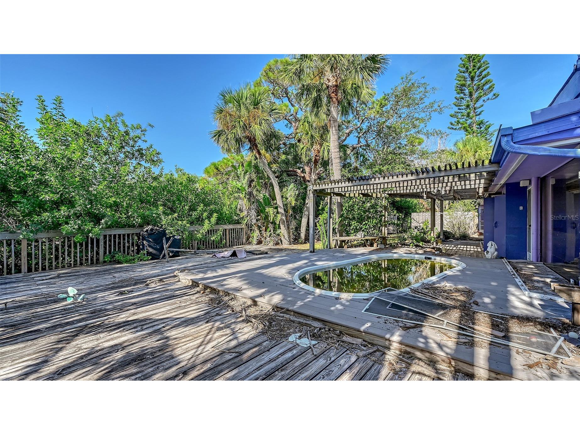 2 Island Circle Sarasota FL 34242 - GRAND CANAL A4662842 image18