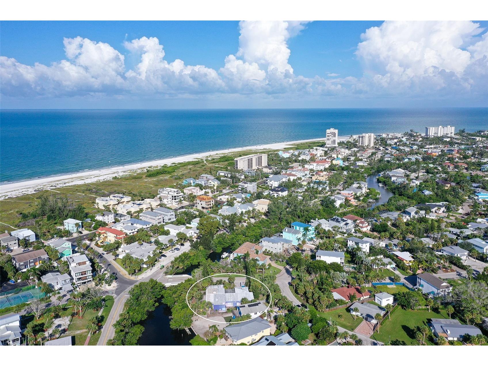 2 Island Circle Sarasota FL 34242 - GRAND CANAL A4663157 image11