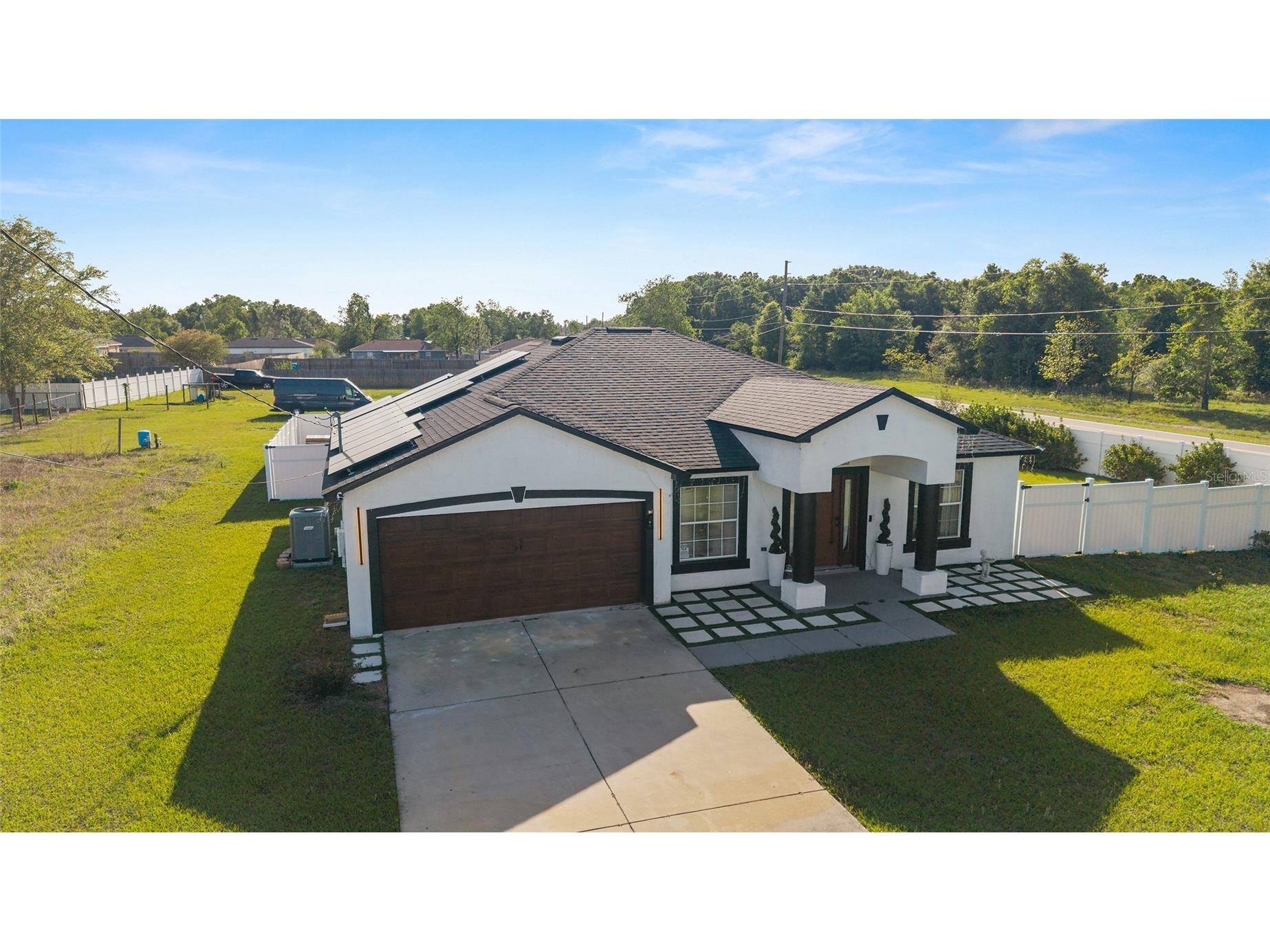 2 Juniper Terrace Ocala FL 34480 OM723122 image1