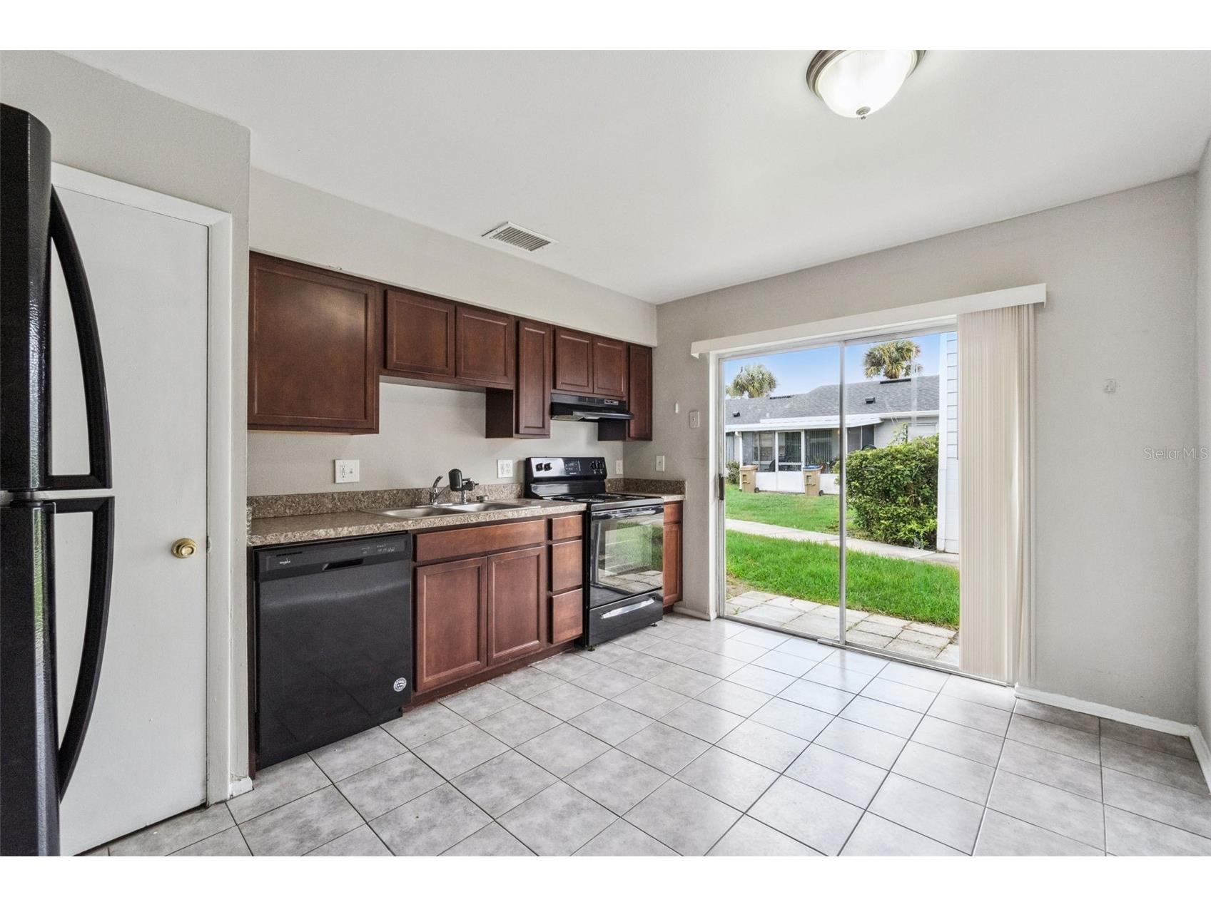 2 Lake Villa Way Kissimmee FL 34743 O6413875 image6