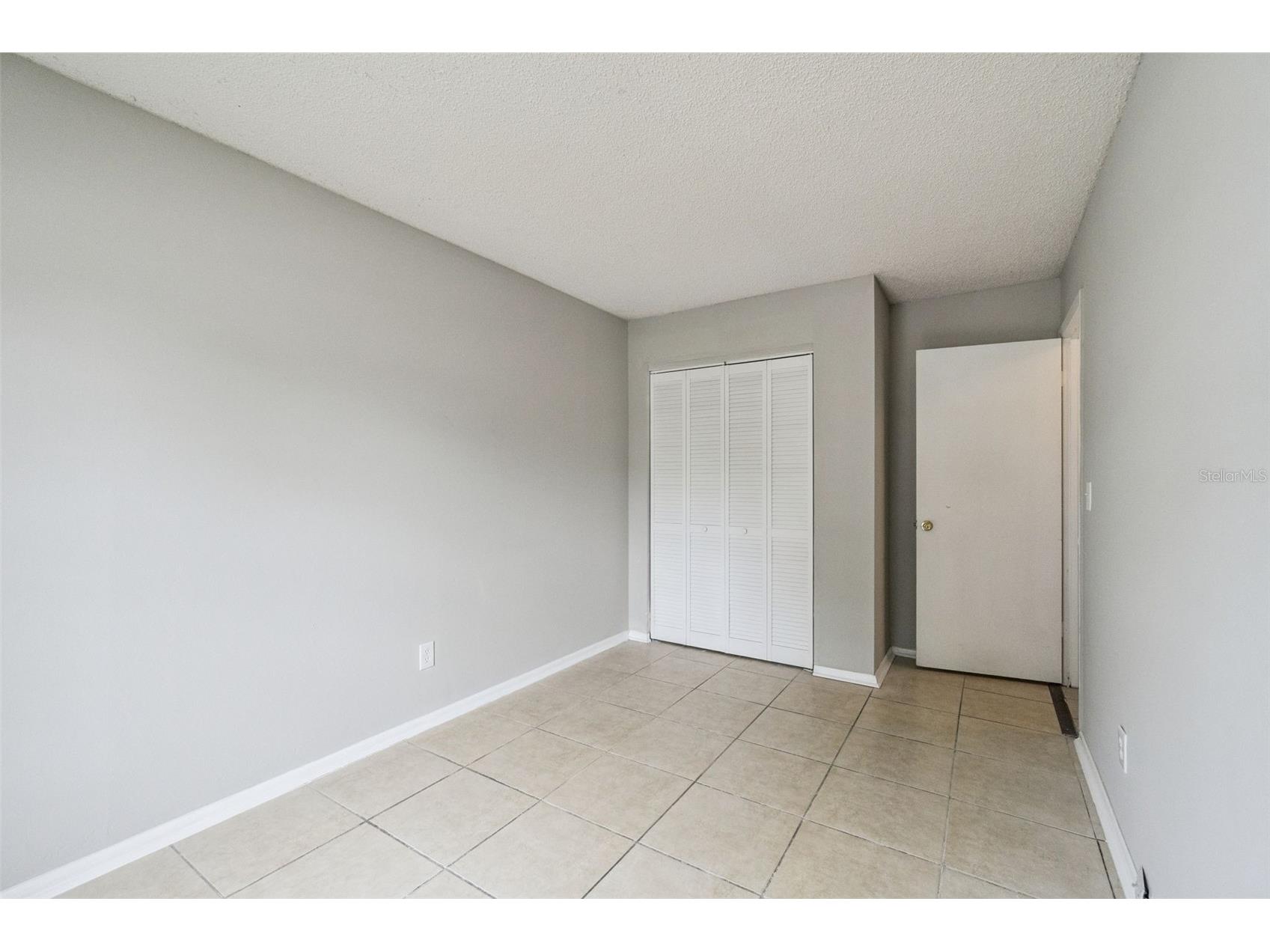 2 Lake Villa Way Kissimmee FL 34743 O6413875 image9