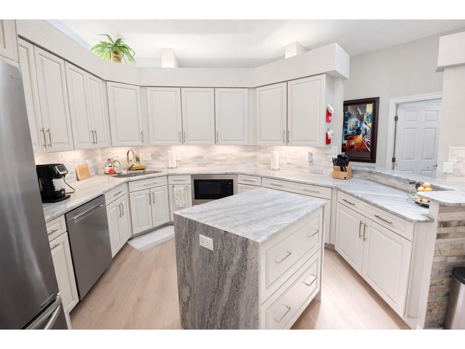 2 Long Meadow Road Rotonda West FL 33947 C7523853 image21