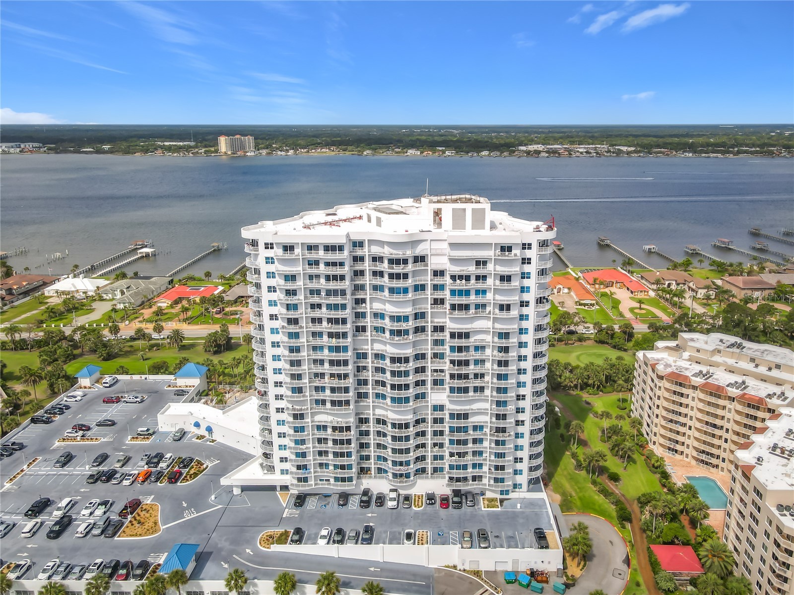 2 Oceans West Blvd #300 Daytona Beach Shores FL 32118 O6412102 image1