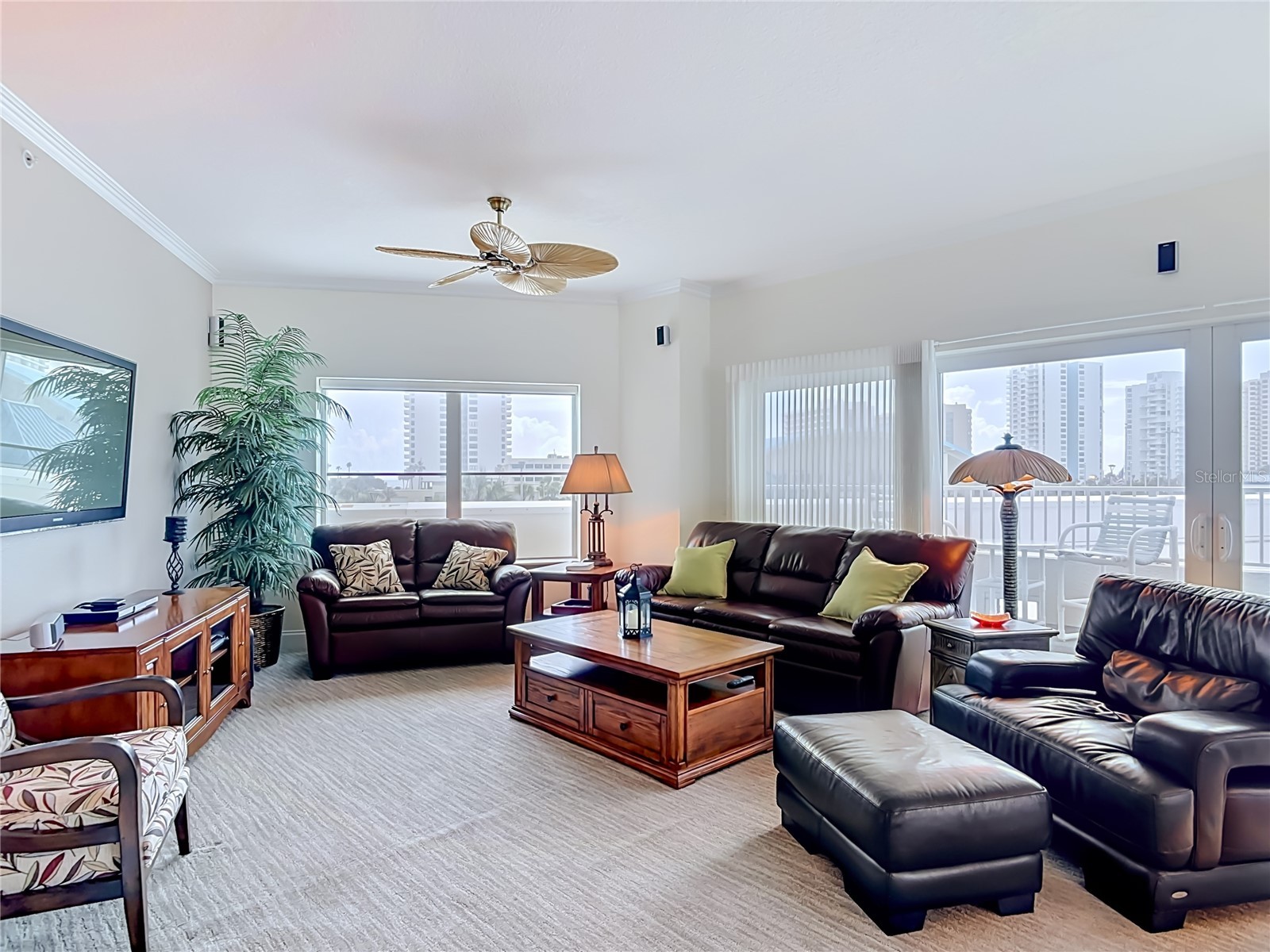 2 Oceans West Blvd #300 Daytona Beach Shores FL 32118 O6412102 image16