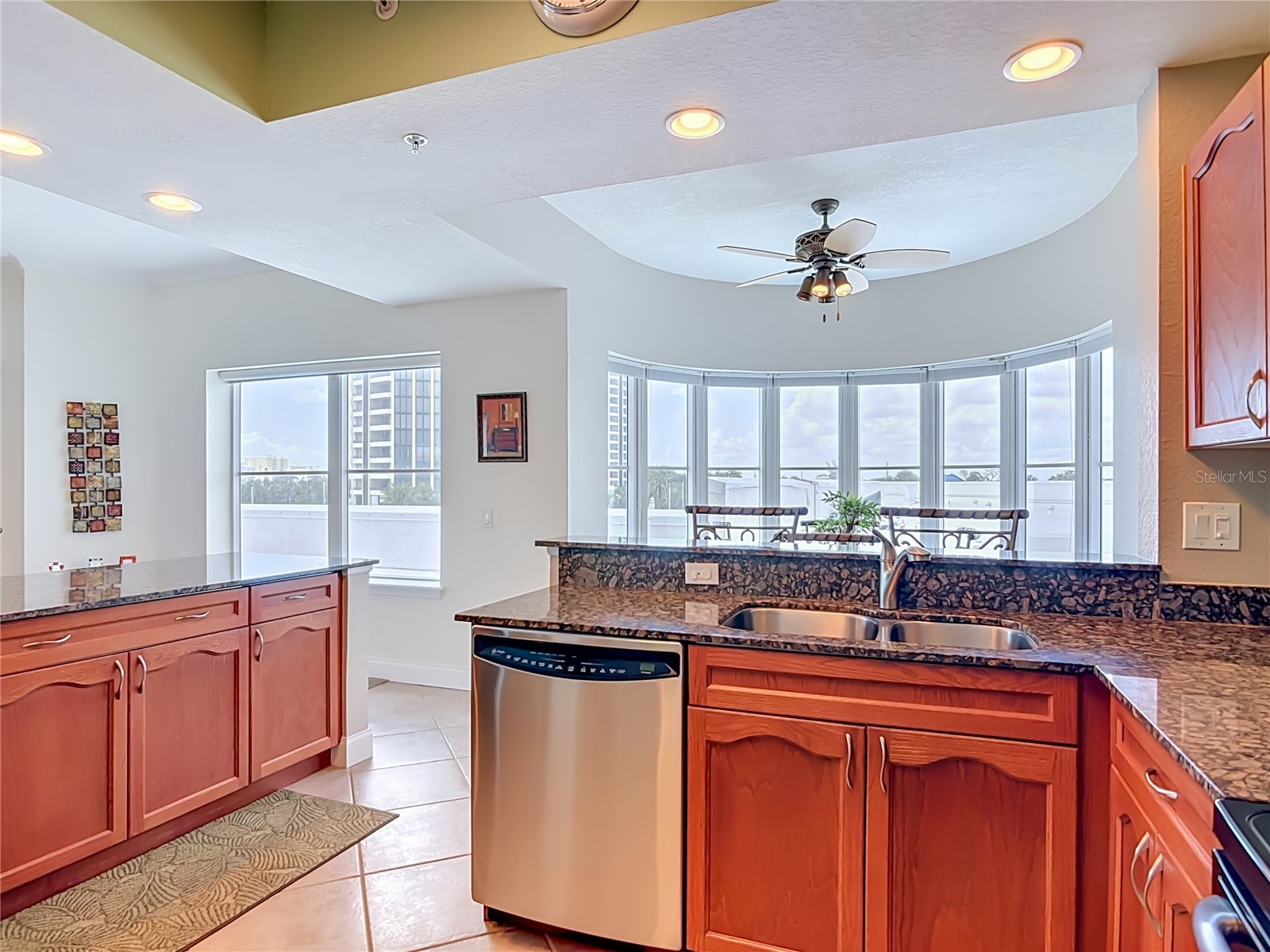 2 Oceans West Blvd #300 Daytona Beach Shores FL 32118 O6412102 image30