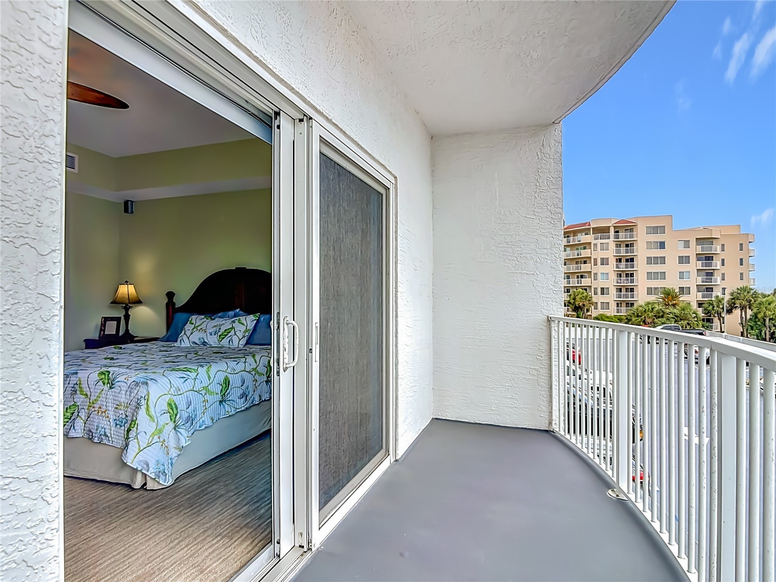 2 Oceans West Blvd #300 Daytona Beach Shores FL 32118 O6412102 image57