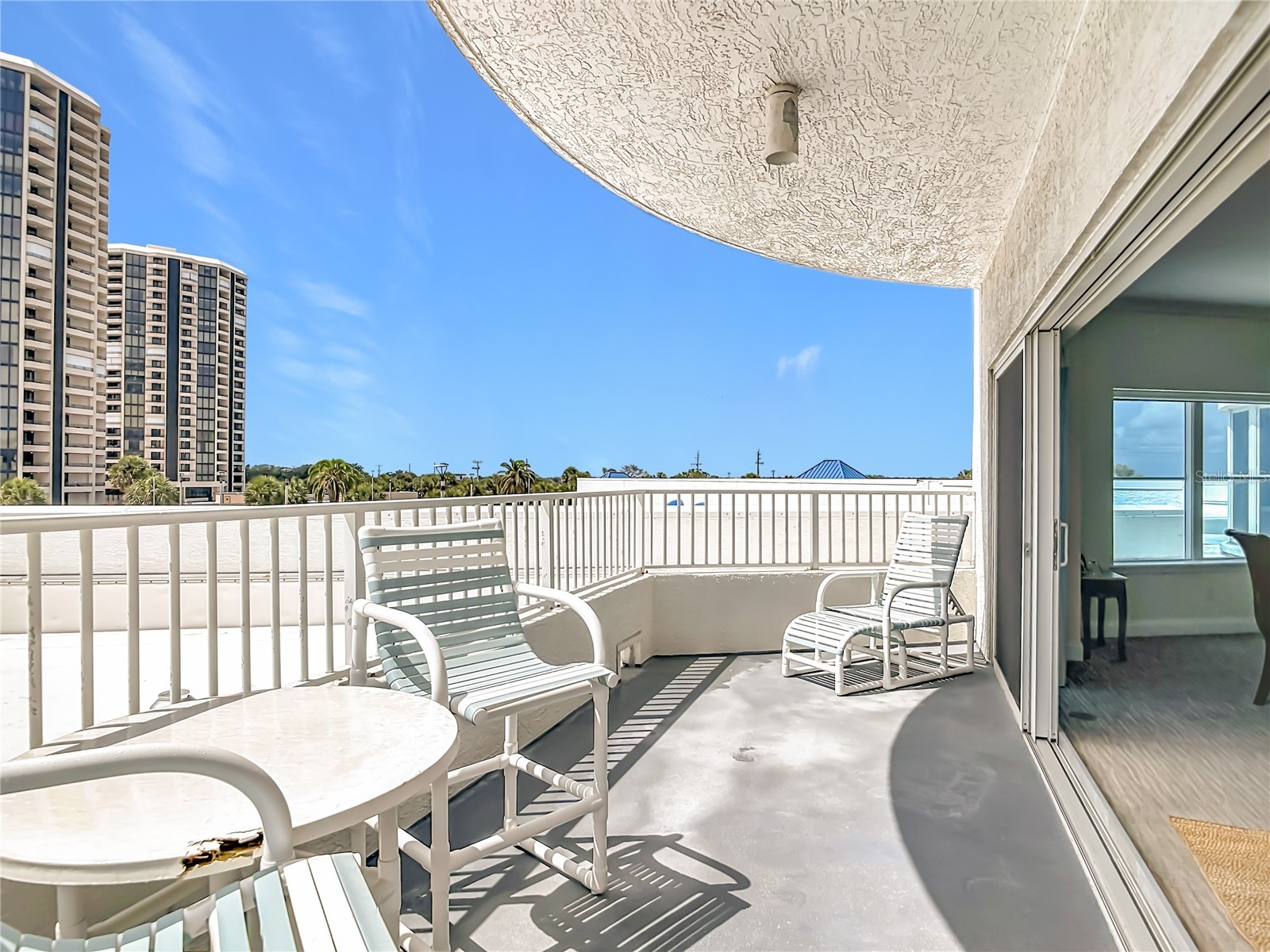 2 Oceans West Blvd #300 Daytona Beach Shores FL 32118 O6412102 image60