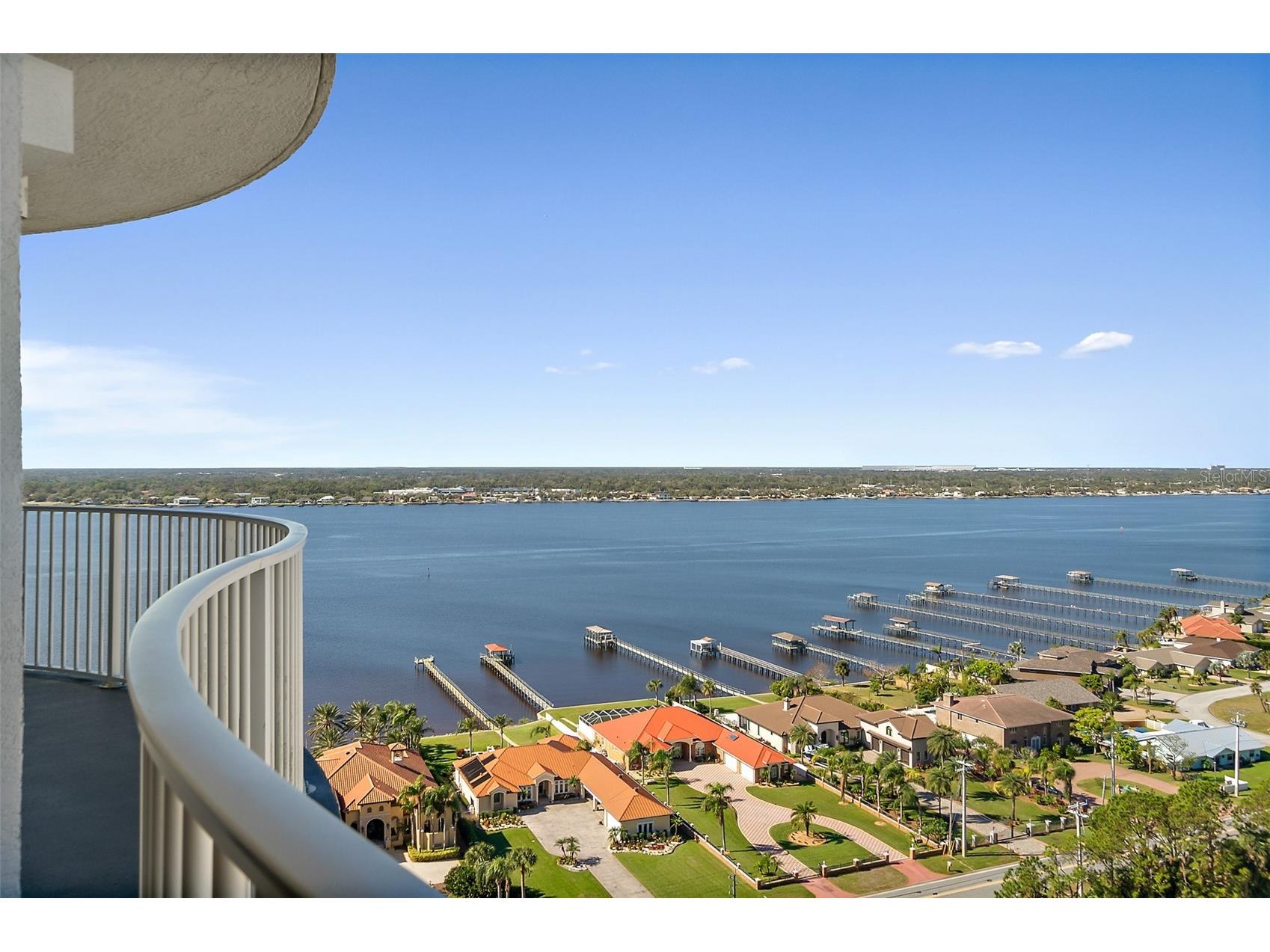 2 Oceans West Boulevard #1905 Daytona Beach Shores FL 32118 V4946753 image9