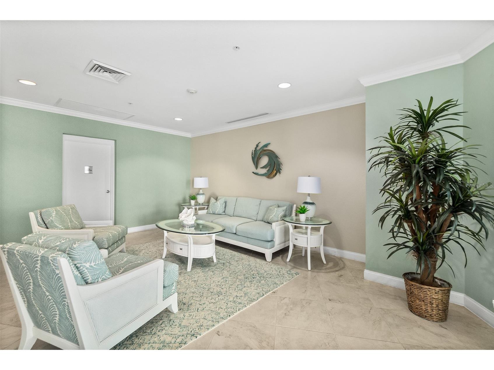 2 Oceans West Boulevard #405 Daytona Beach FL 32118 V4949380 image44