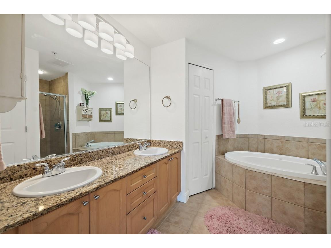 2 Oceans West Boulevard #606 Daytona Beach Shores FL 32118 V4945707 image24