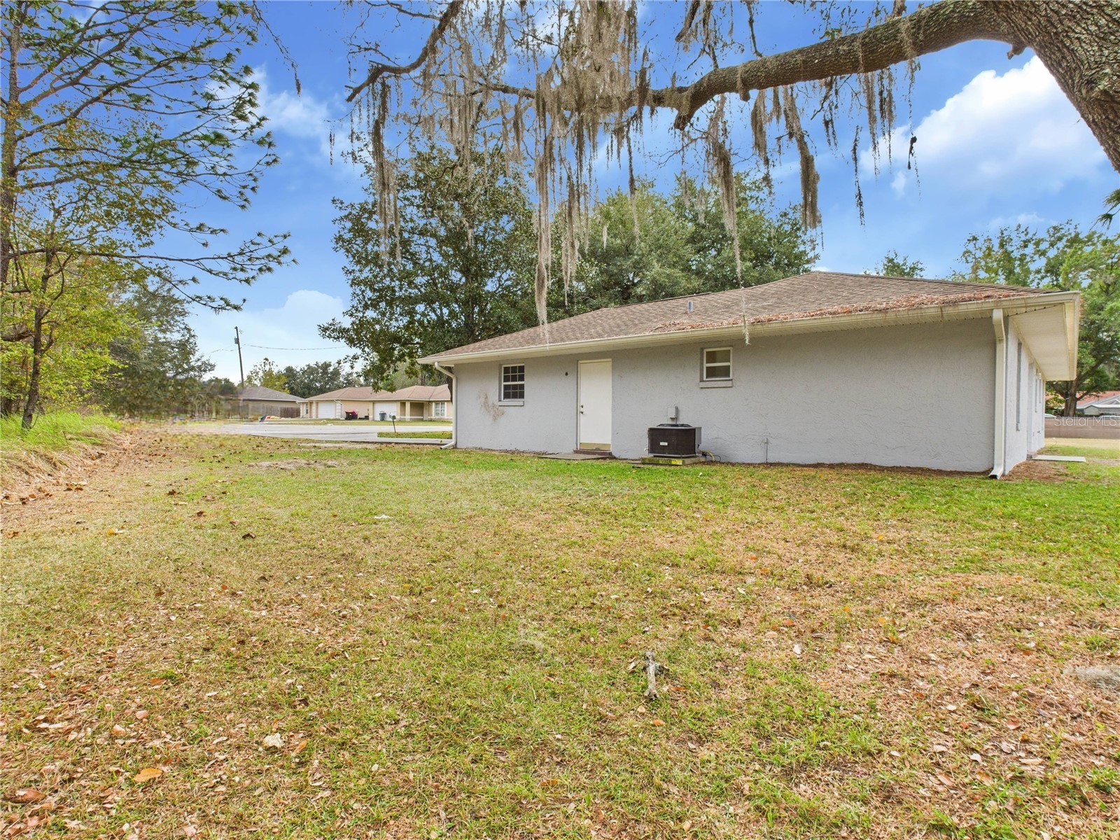 2 Pine Pass Drive Ocala FL 34472 OM715083 image25