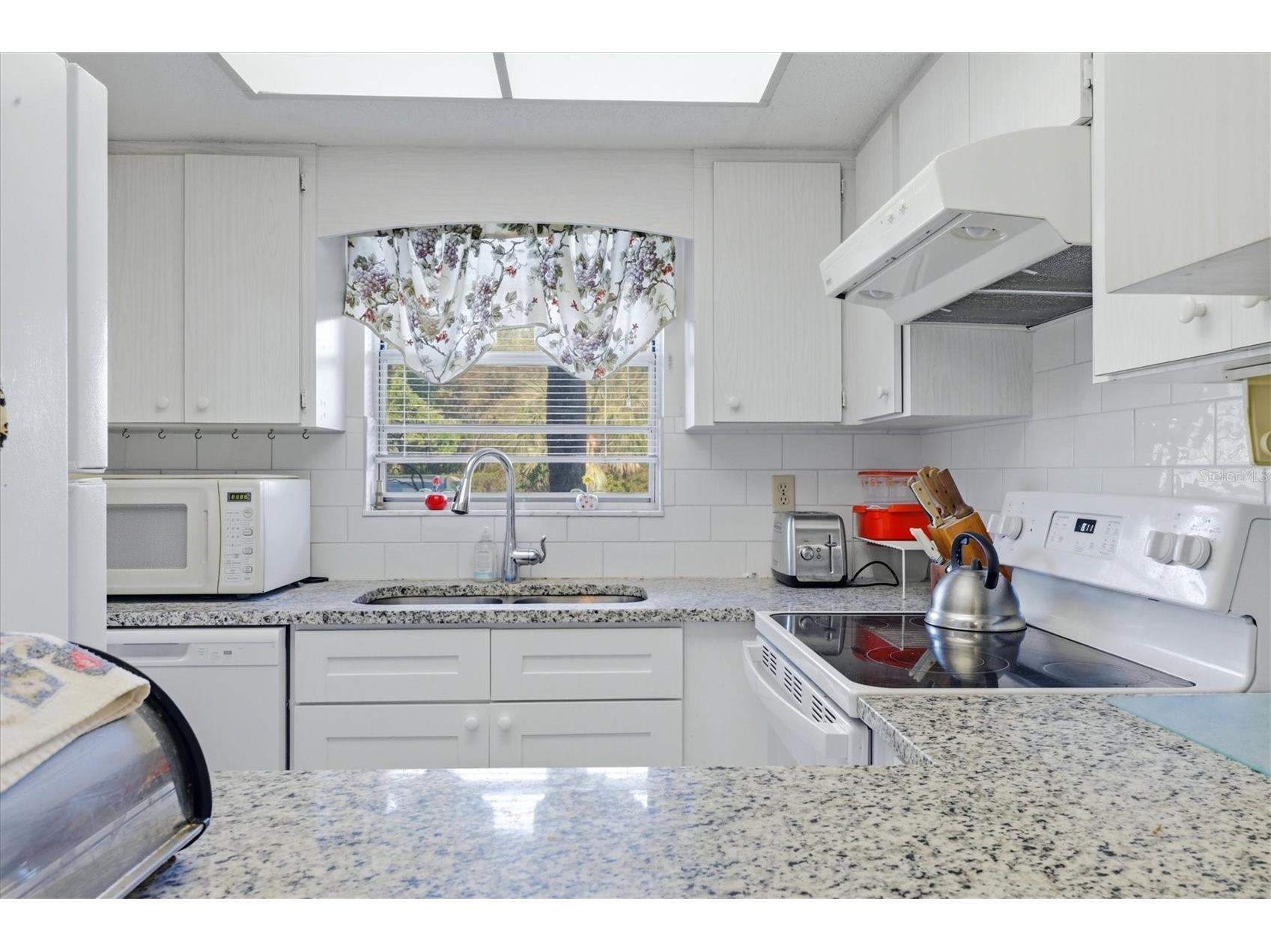 2 Quails Run Boulevard #2104 Englewood FL 34223 D6147504 image12