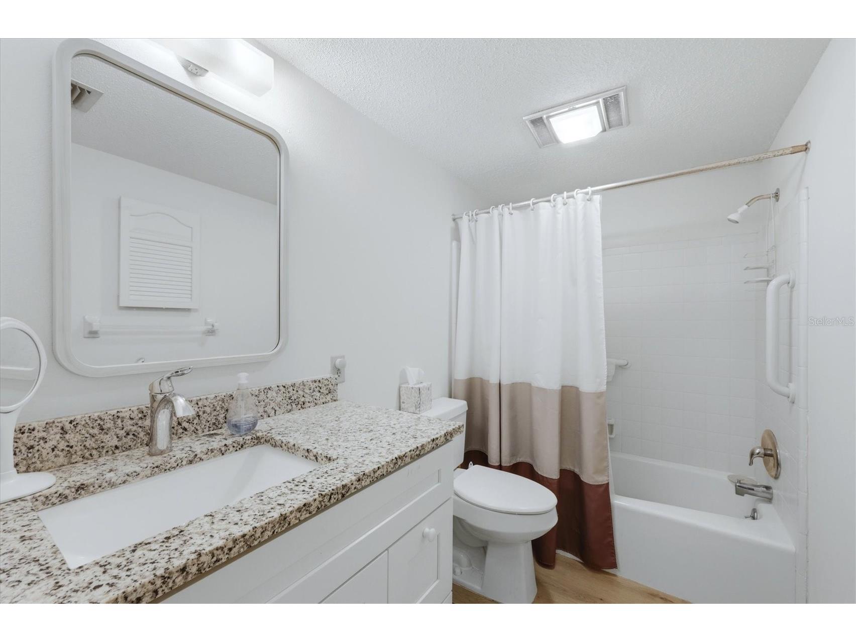 2 Quails Run Boulevard #2104 Englewood FL 34223 D6147504 image19