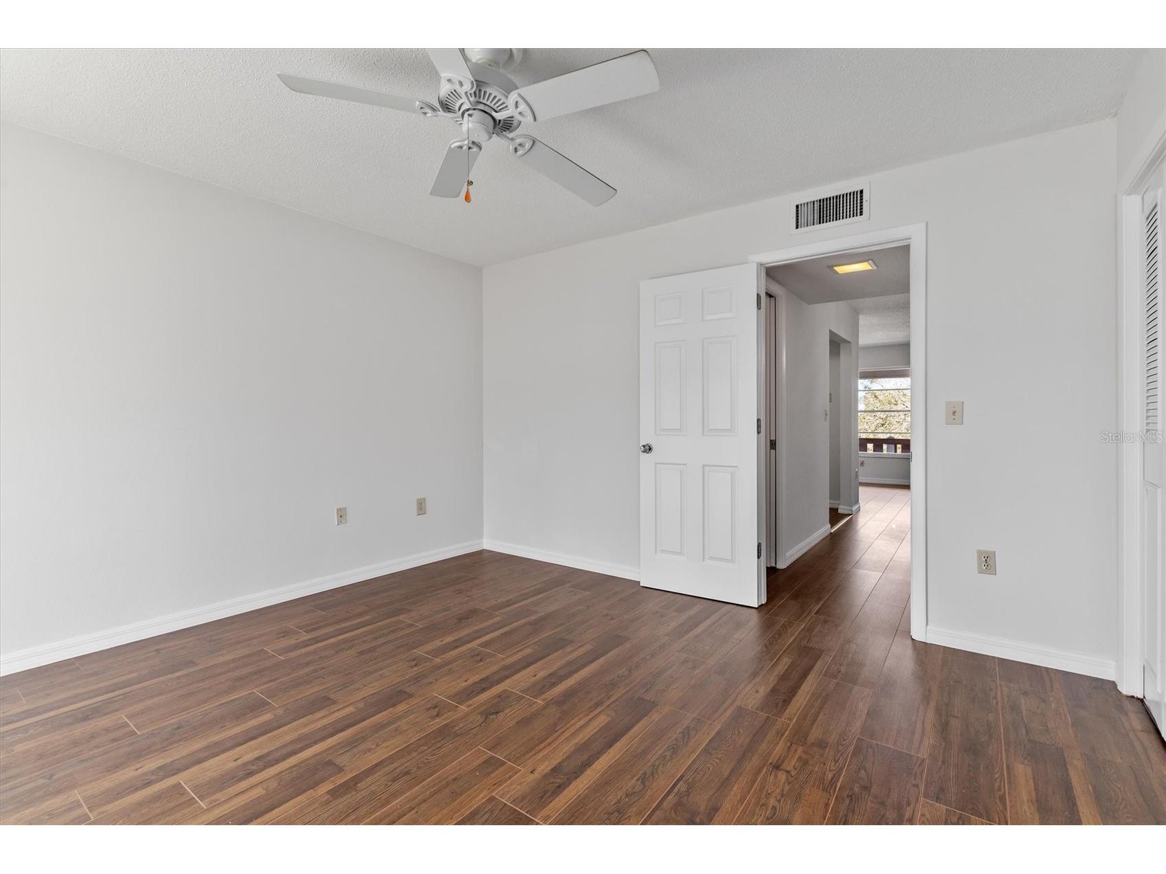 2 Quails Run Boulevard #8 Englewood FL 34223 C7523106 image16