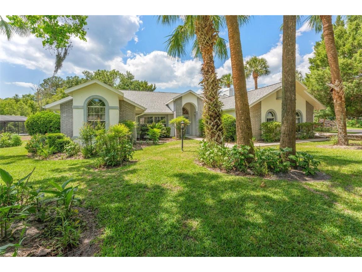 2 Redbay Court W Homosassa FL 34446 TB8383588 image1