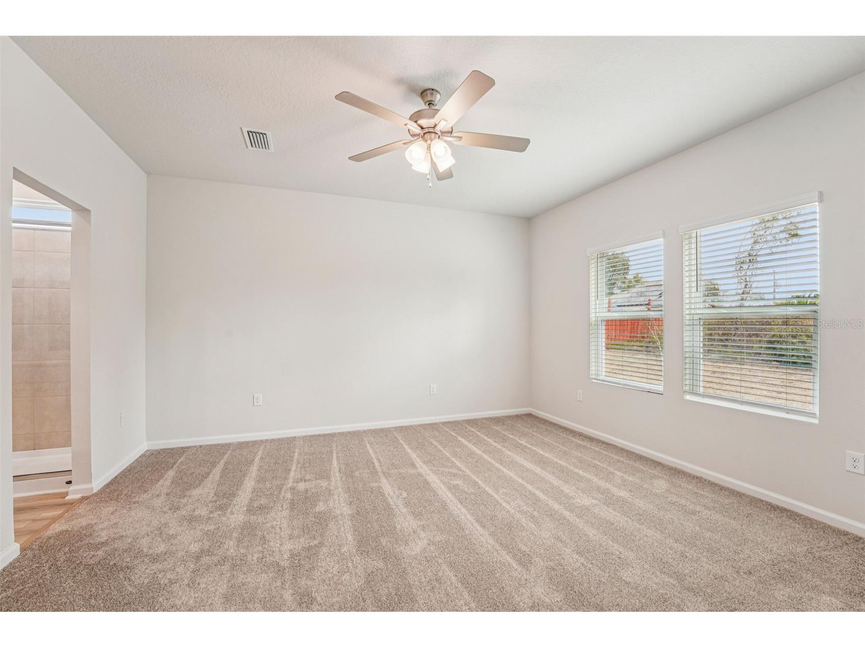 2 Rolls Royce Court N Palm Coast FL 32164 O6367273 image15