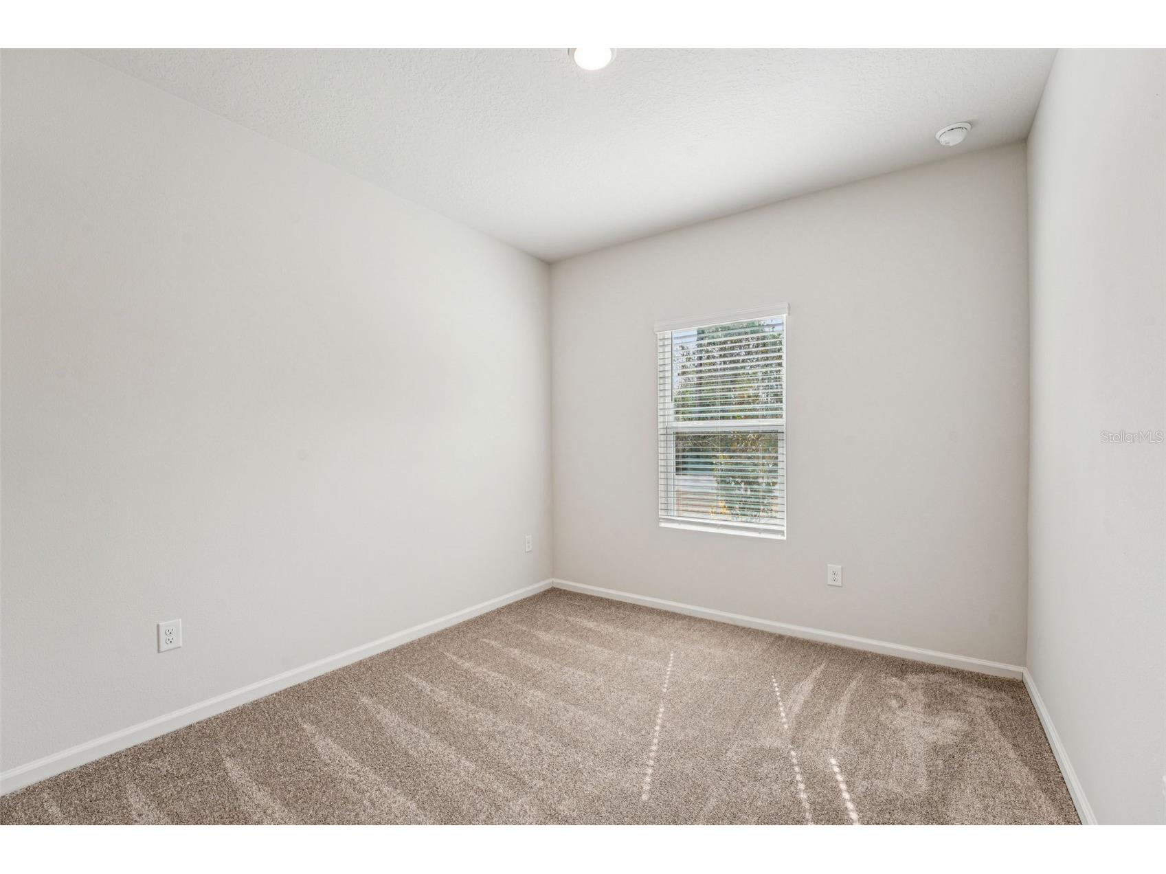 2 Rolls Royce Court N Palm Coast FL 32164 O6367273 image17