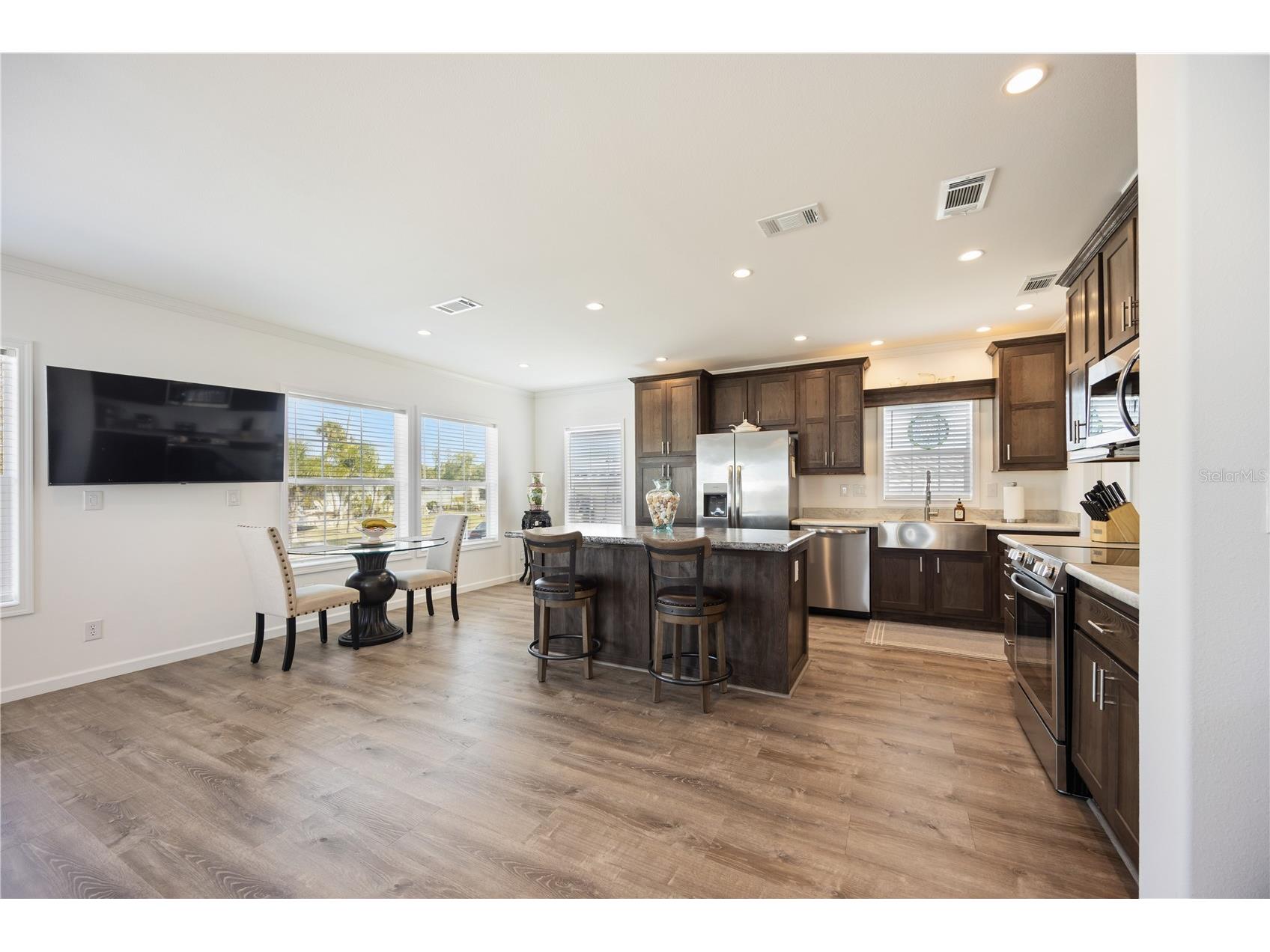 2 S Botany Bay Circle Englewood FL 34223 A4683351 image12