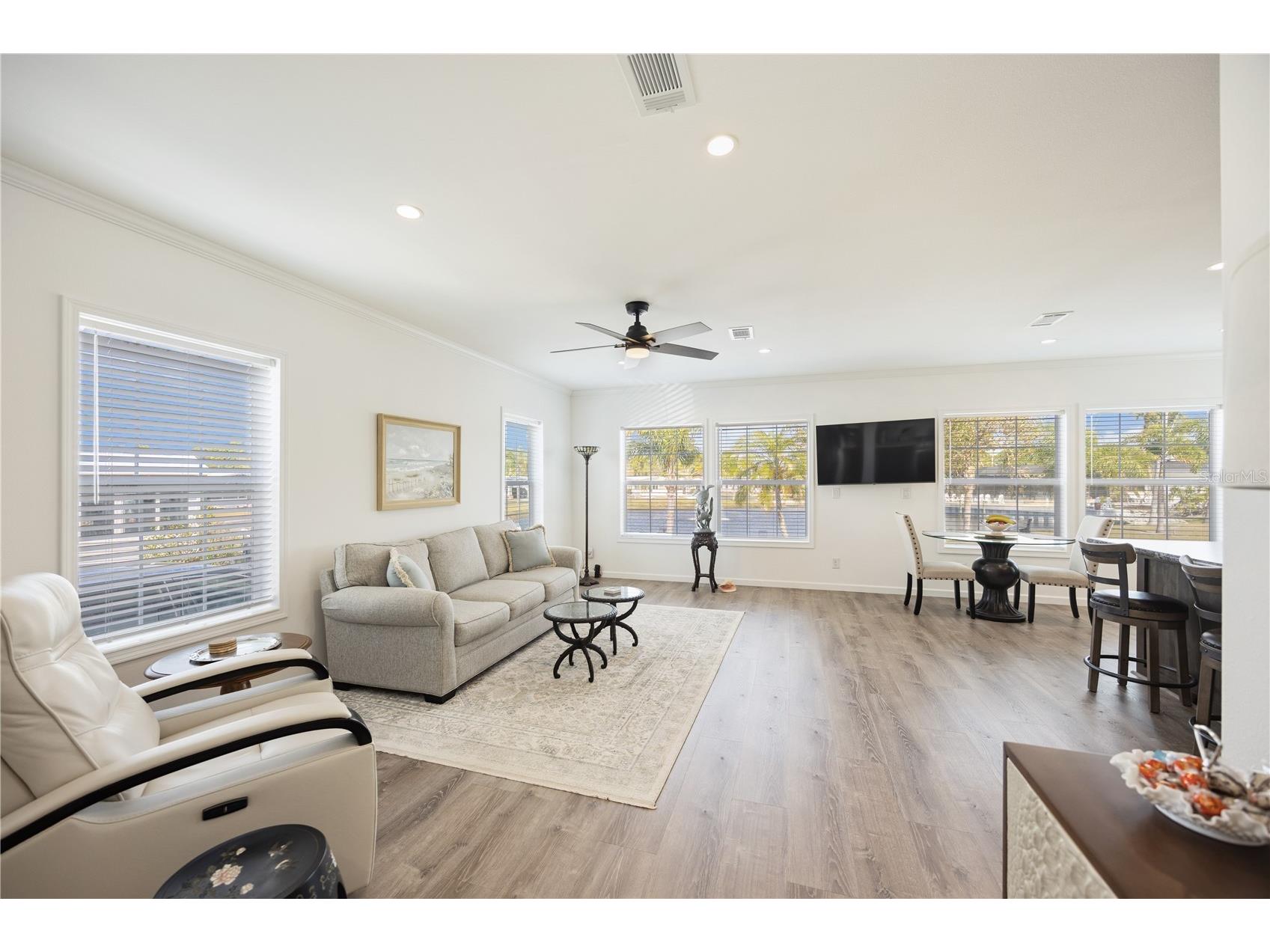2 S Botany Bay Circle Englewood FL 34223 A4683351 image9