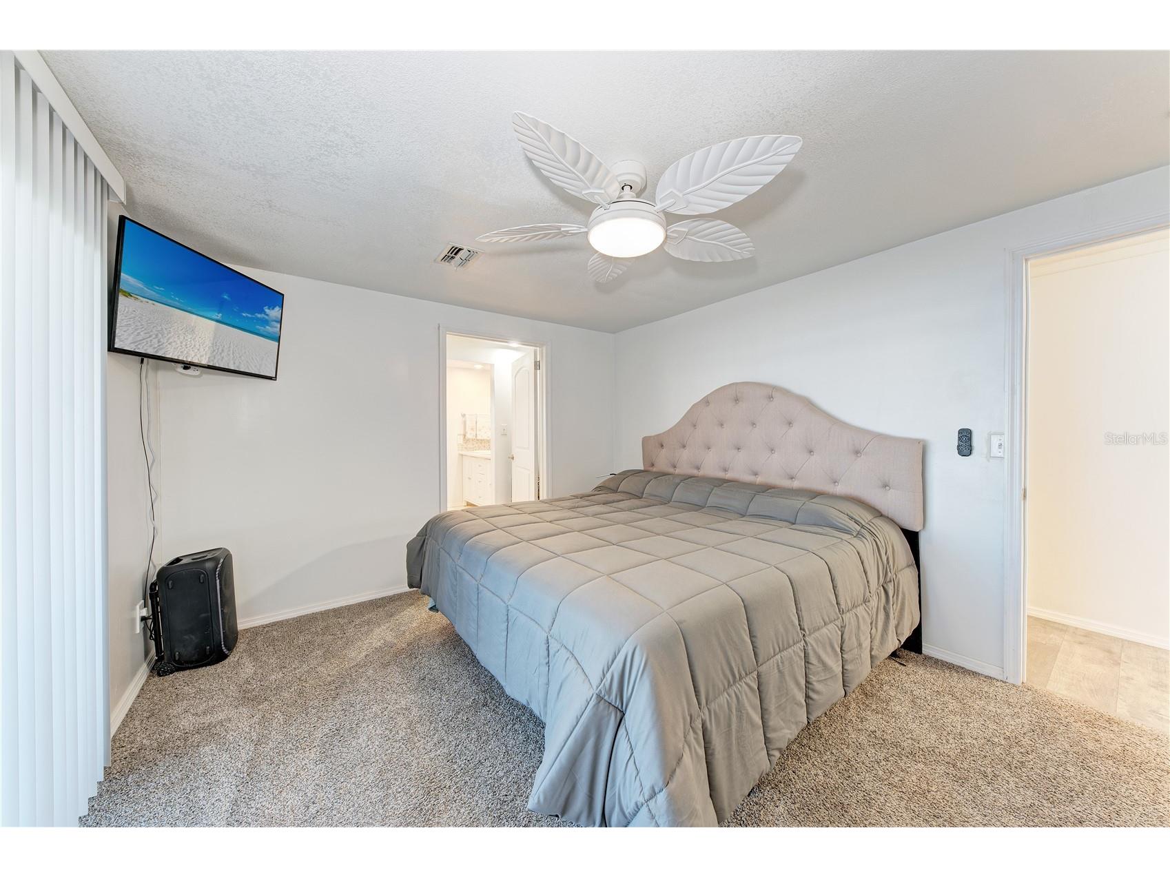 2 S Flora Vista Street Englewood FL 34223 A4685719 image21