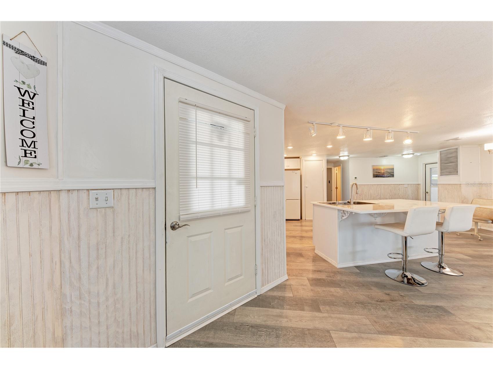 2 S Flora Vista Street Englewood FL 34223 A4685719 image7