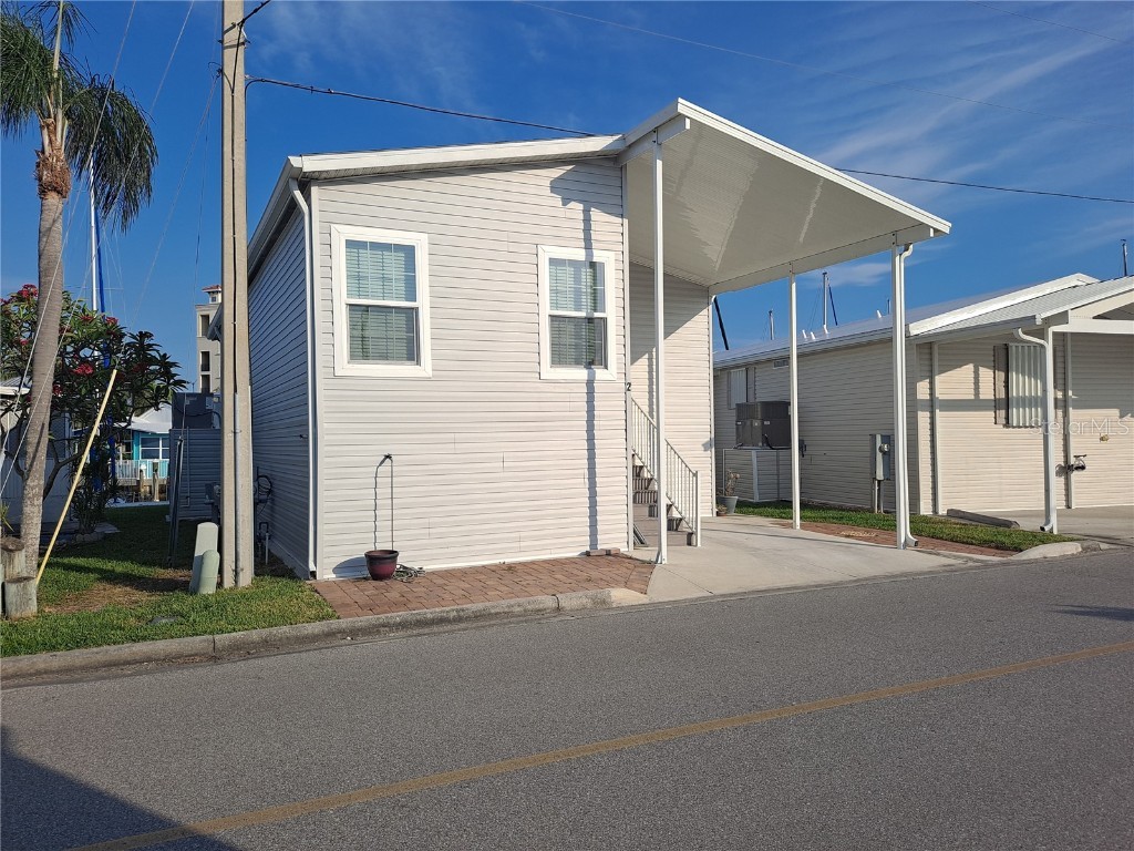 2 S Port Drive Venice FL 34285 A4611868 image1