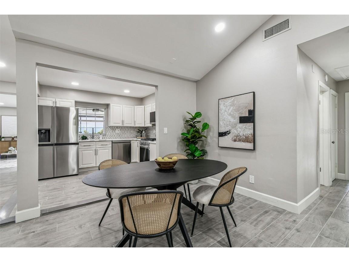 2 S Treasure Drive Tampa FL 33609 TB8443759 image14