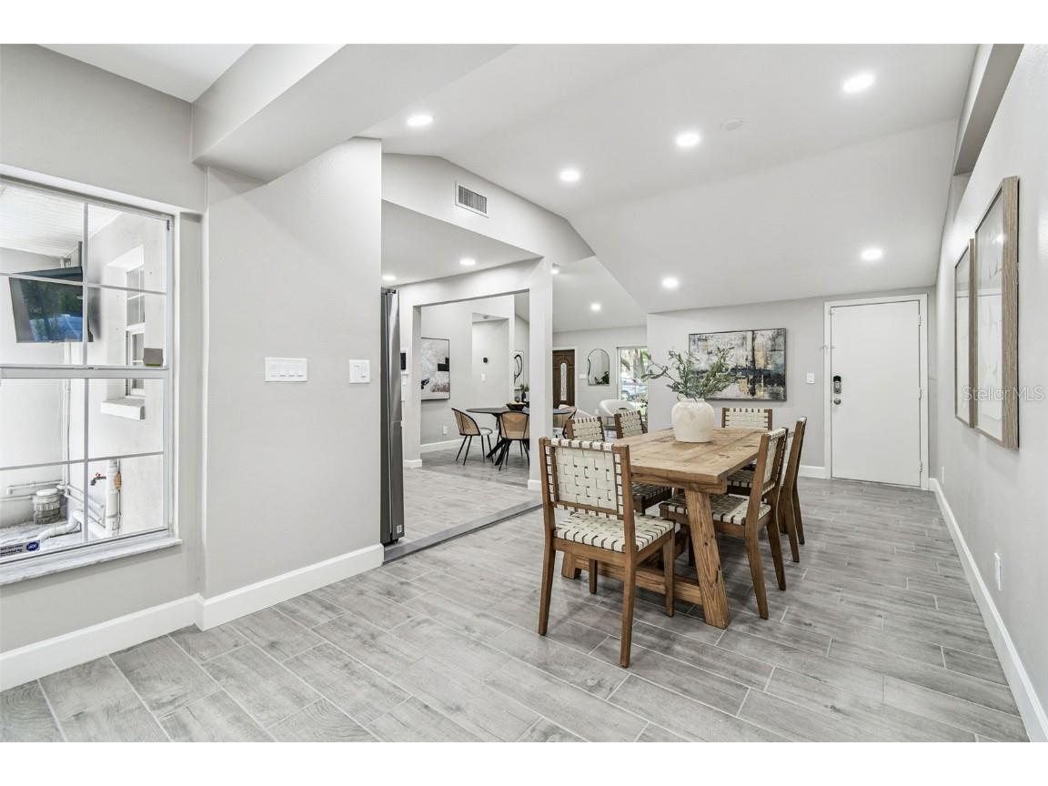 2 S Treasure Drive Tampa FL 33609 TB8443759 image18