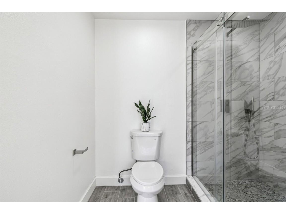 2 S Treasure Drive Tampa FL 33609 TB8443759 image43