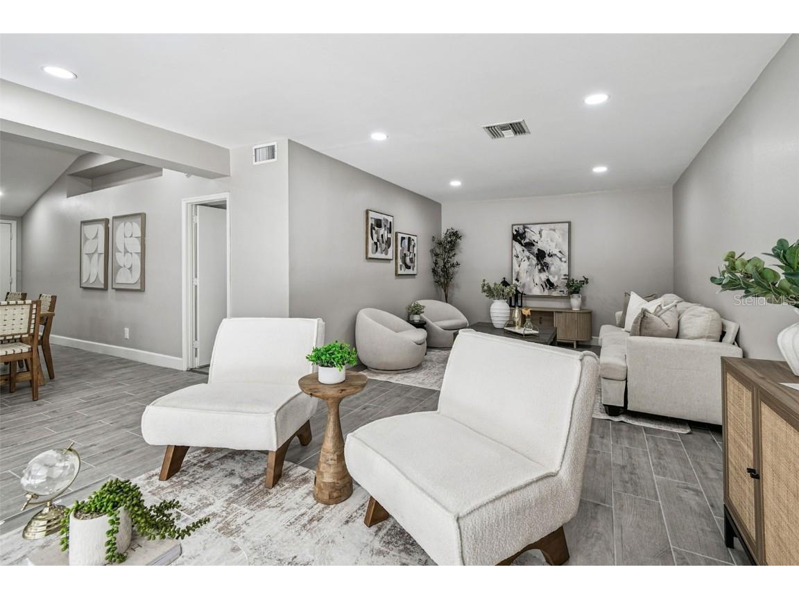 2 S Treasure Drive Tampa FL 33609 TB8453264 image29