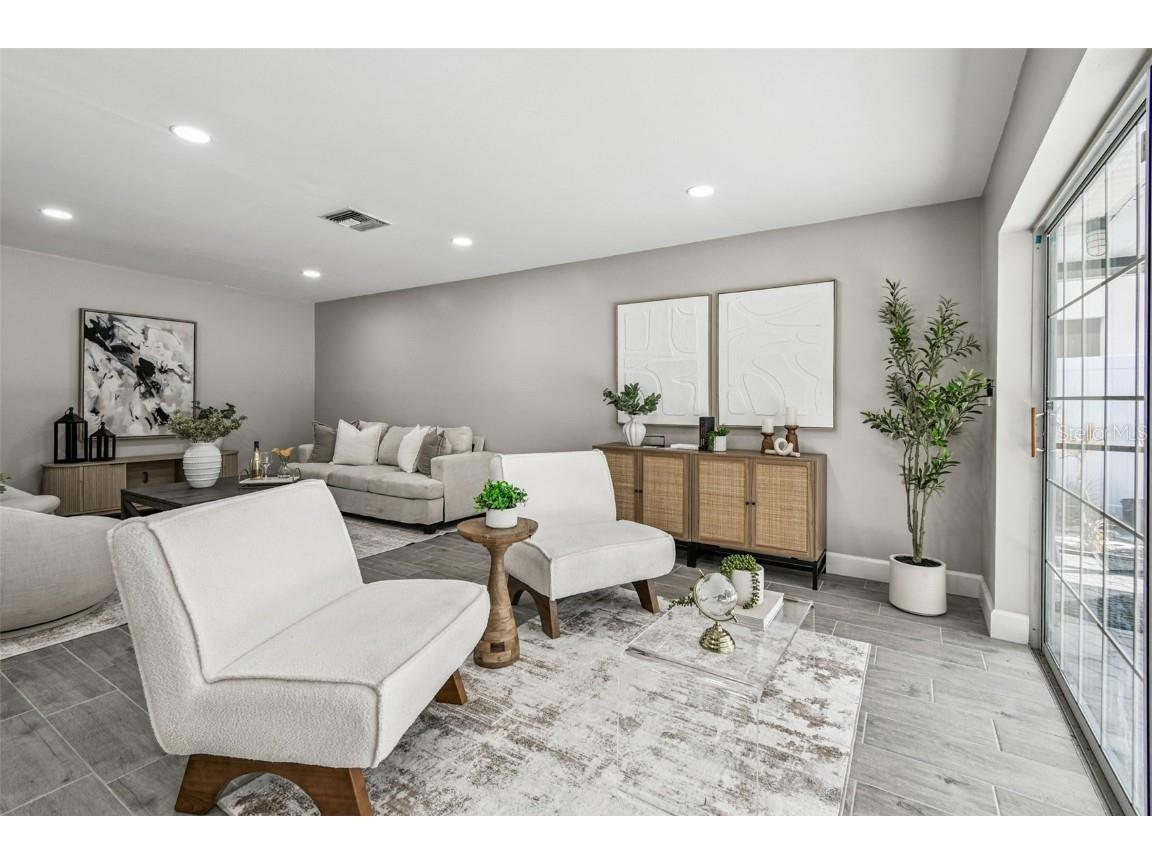 2 S Treasure Drive Tampa FL 33609 TB8453264 image30