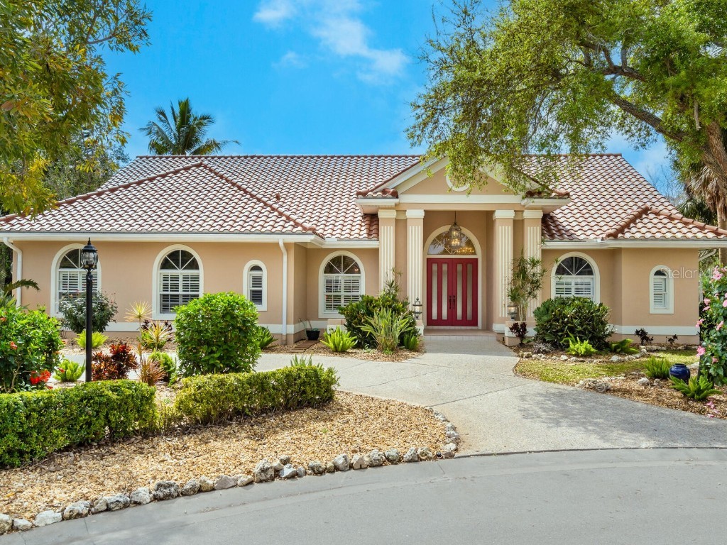 2 Saint Martin Circle Englewood FL 34223 - BOCA ROYALE N6131533 image1