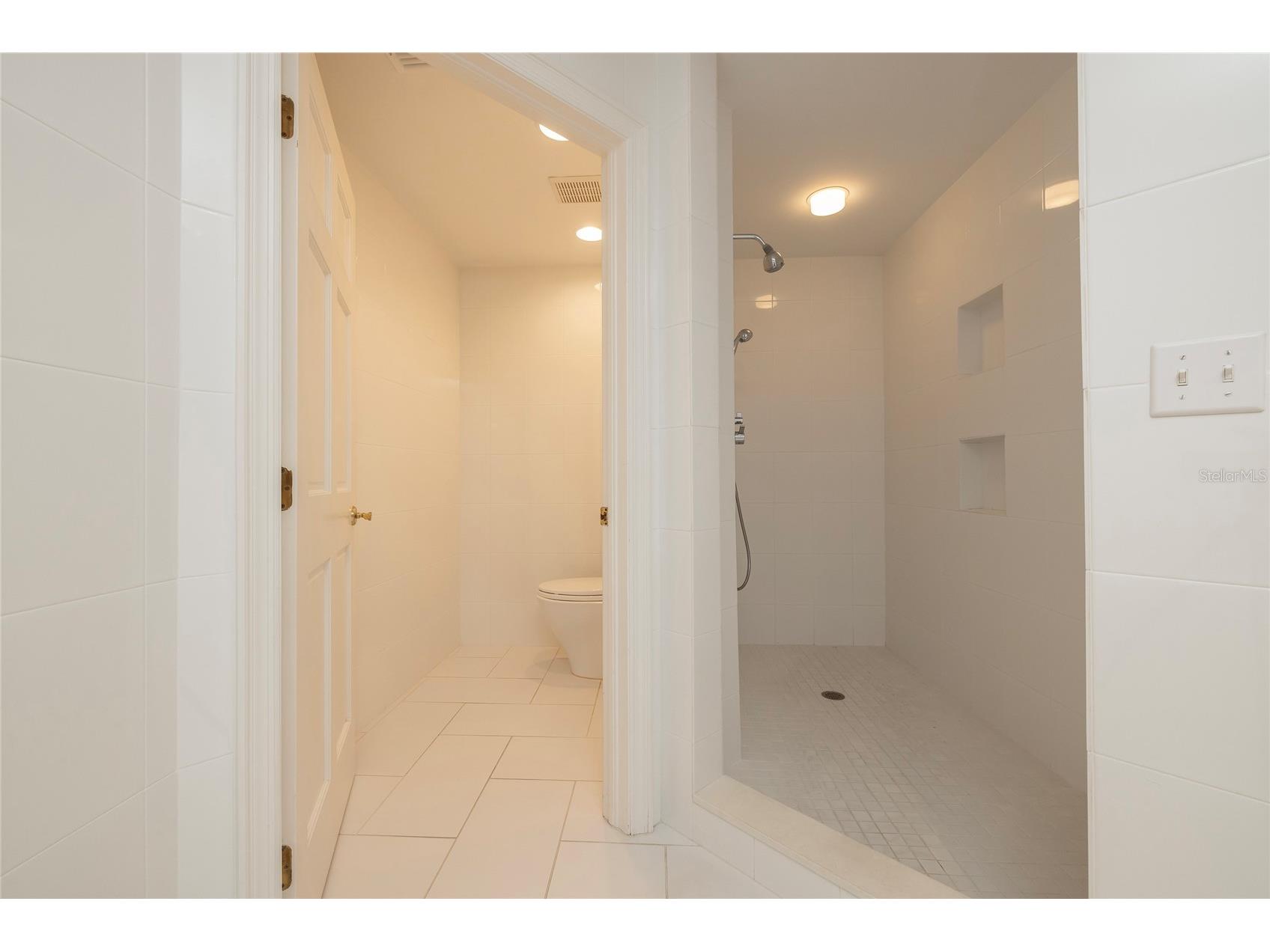 2 Seaside Lane #103 Belleair FL 33756 TB8456311 image33