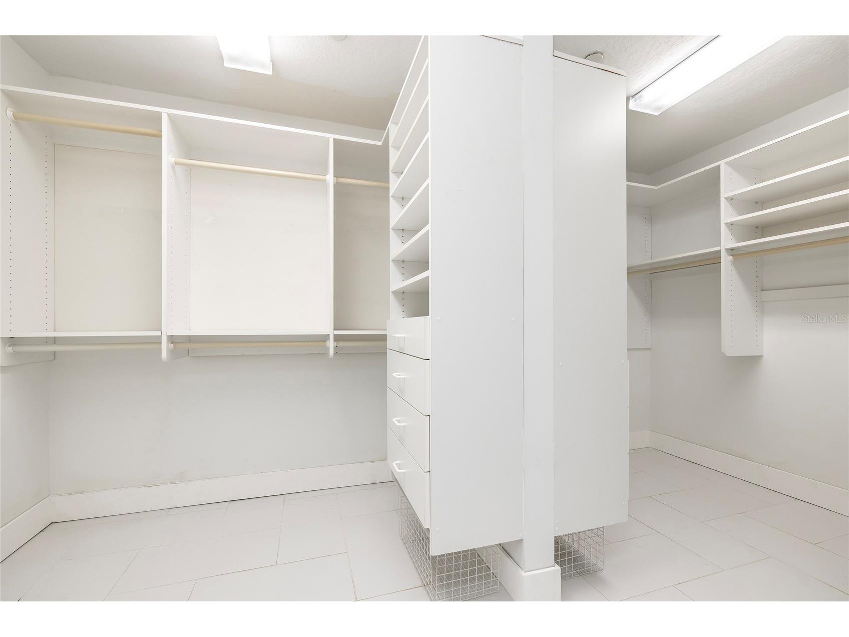 2 Seaside Lane #103 Belleair FL 33756 TB8456311 image35