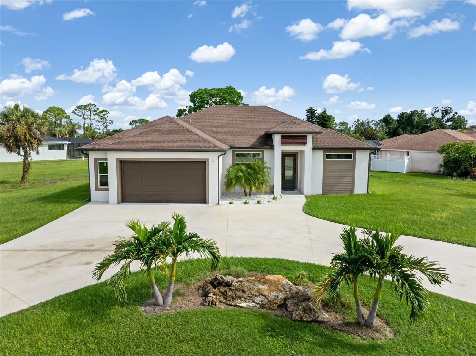 2 Sportsman Circle Rotonda West FL 33947 A4662651 image1