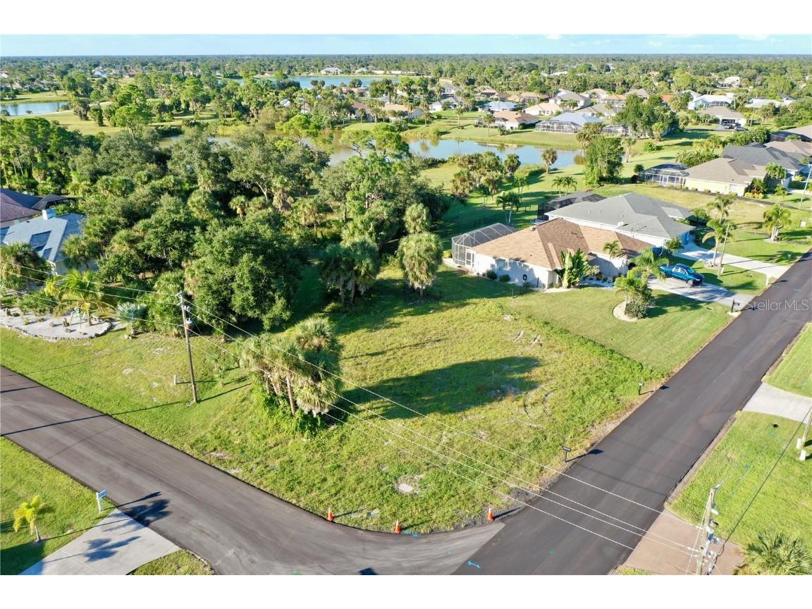 2 Sportsman Way Rotonda West FL 33947 C7516306 image6
