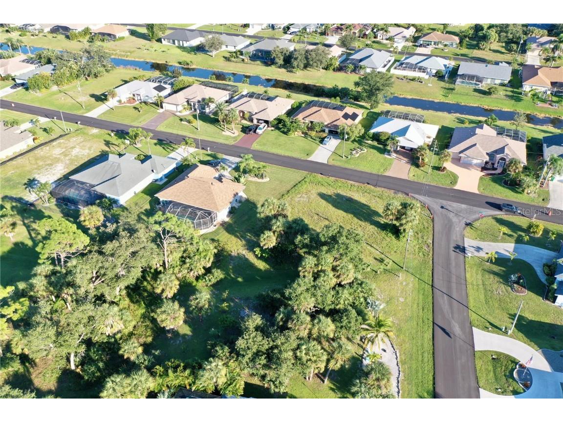 2 Sportsman Way Rotonda West FL 33947 C7516306 image8