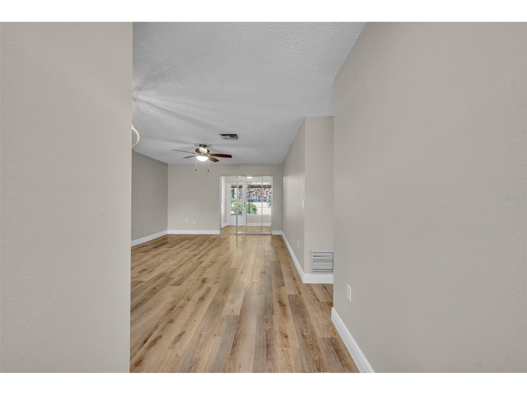 2 Villa Villar Court #20 Deland FL 32724 O6408242 image4