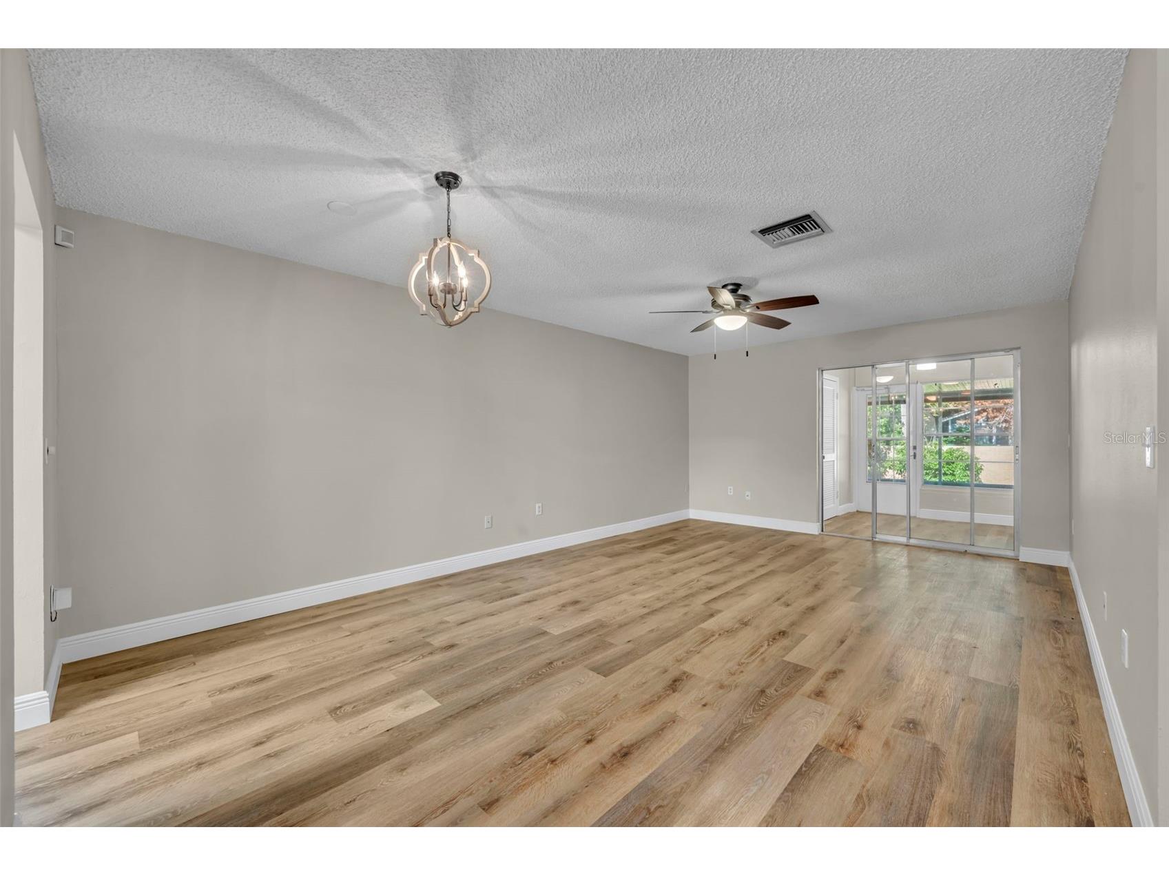2 Villa Villar Court #20 Deland FL 32724 O6408242 image5