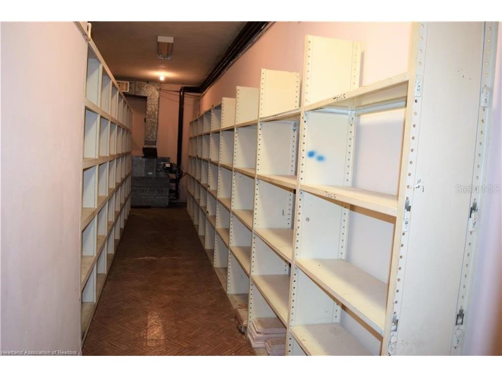 2 W Main Street Avon Park FL 33825 L4945883 image11