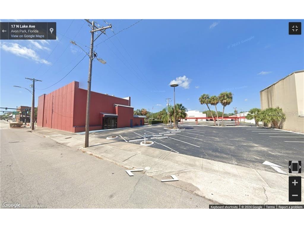2 W Main Street Avon Park FL 33825 L4945883 image4