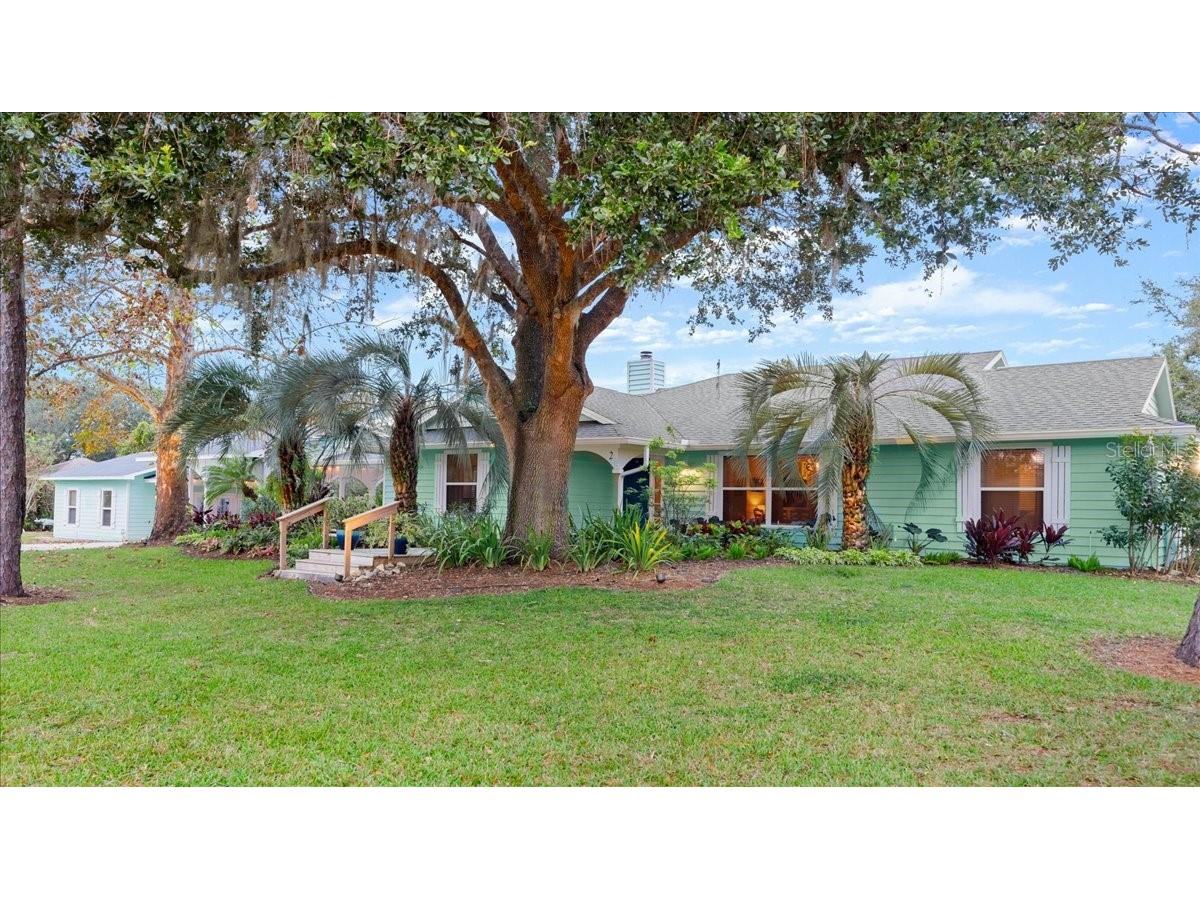 2 Walnut Court Ormond Beach FL 32174 V4939878 image1