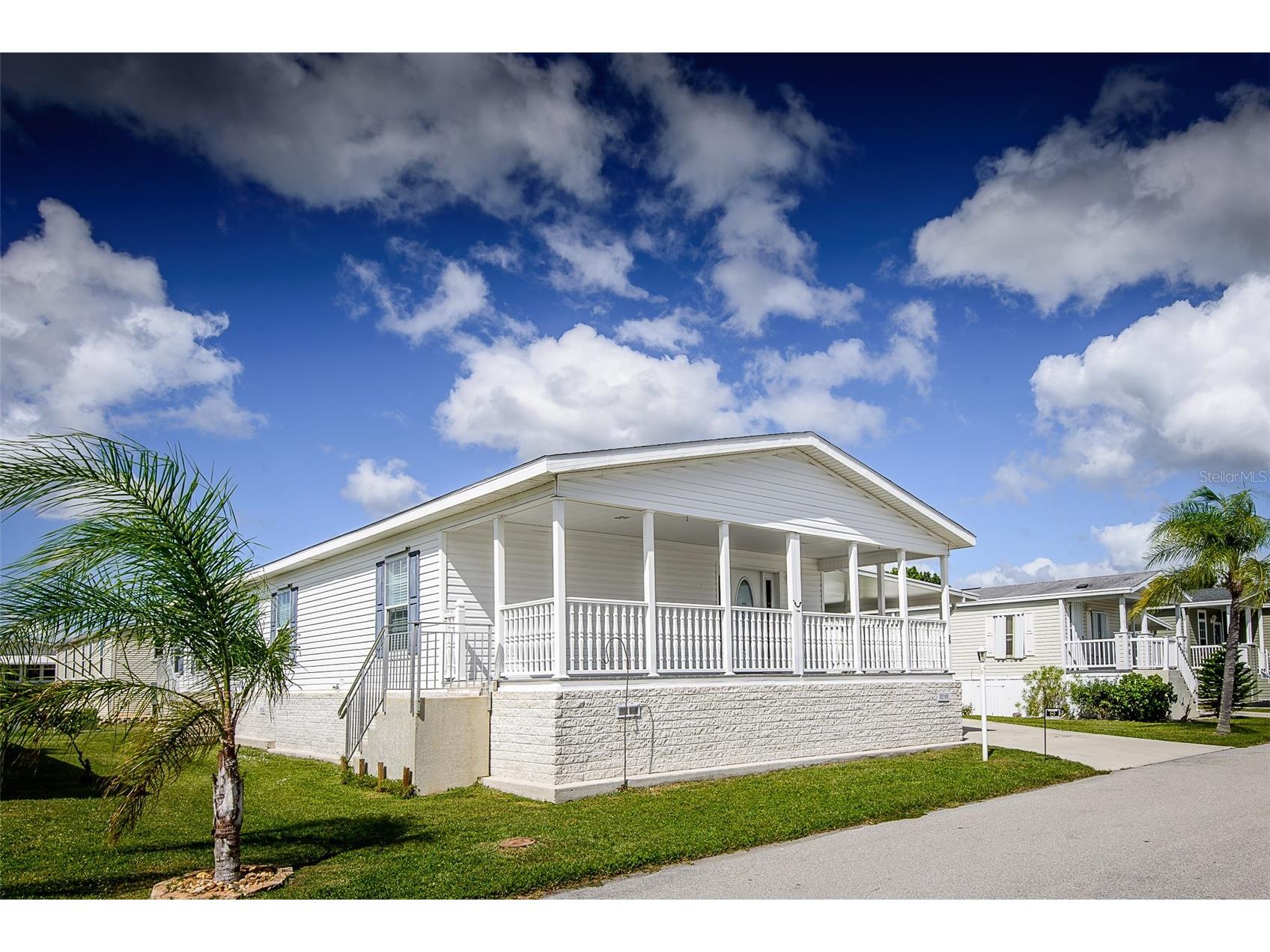 20 Amsterdam Avenue Punta Gorda FL 33950 C7502736 image1