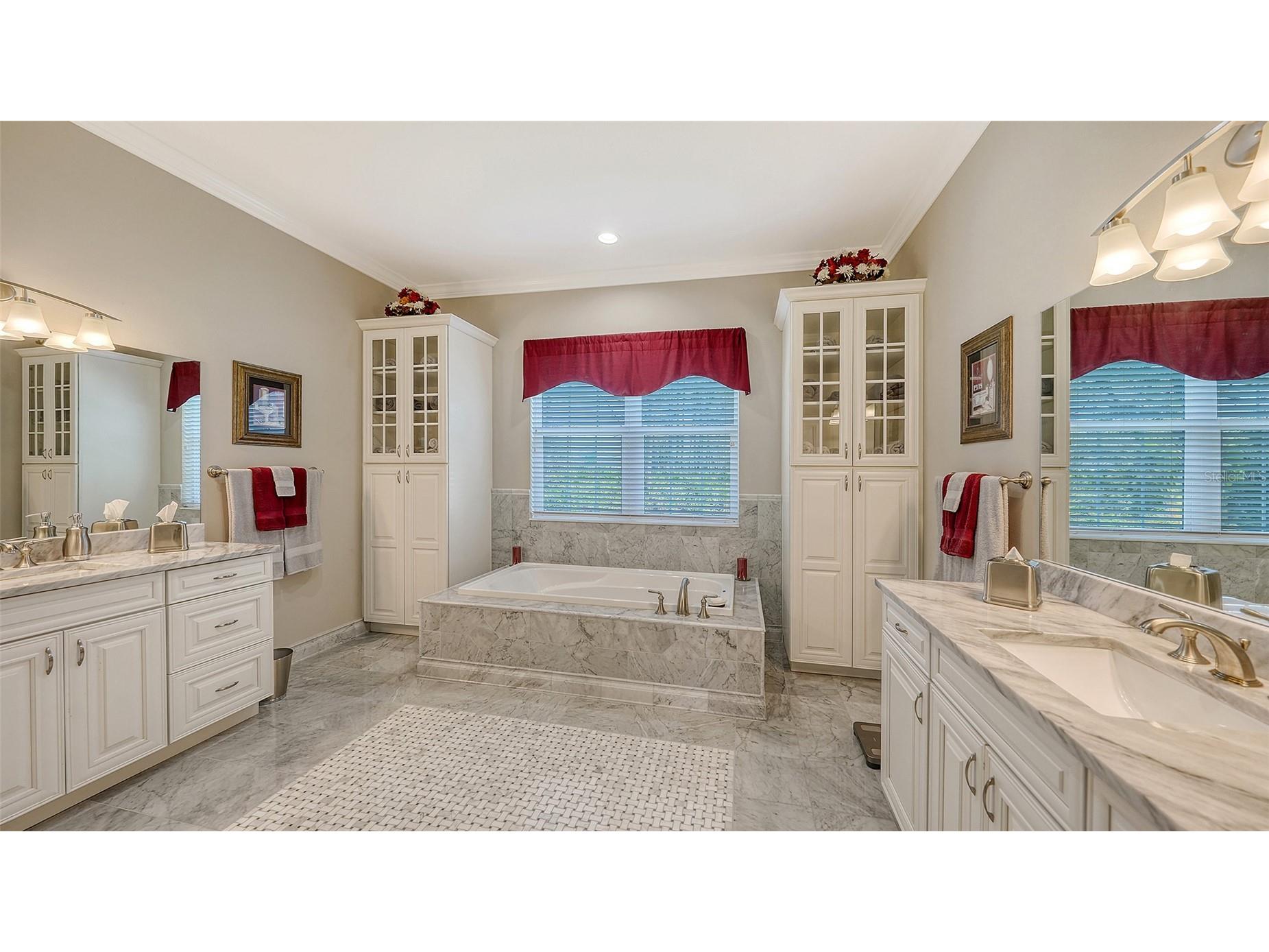 20 Bayhead Lane Osprey FL 34229 A4674649 image23