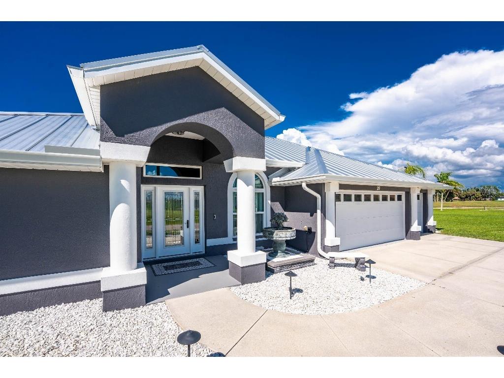 20 Bunker Terrace Rotonda West FL 33947 TB8404191 image1