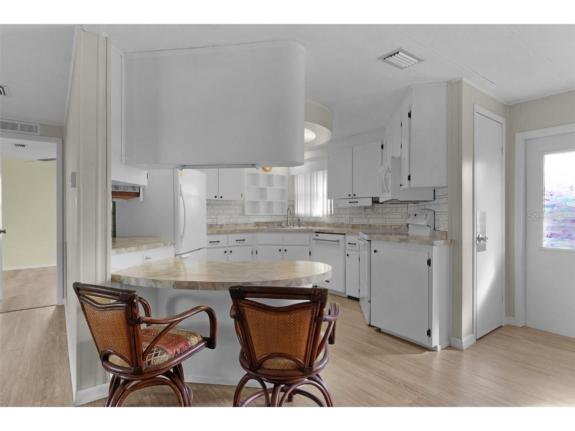 20 Captains Point Fruitland Park FL 34731 G5103227 image15